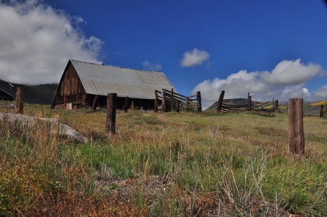 old barn in Crested Butte